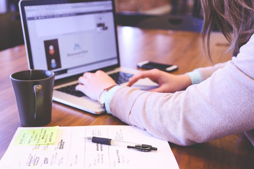 Avviso pubblico contributo regionale il “Digital divide”
