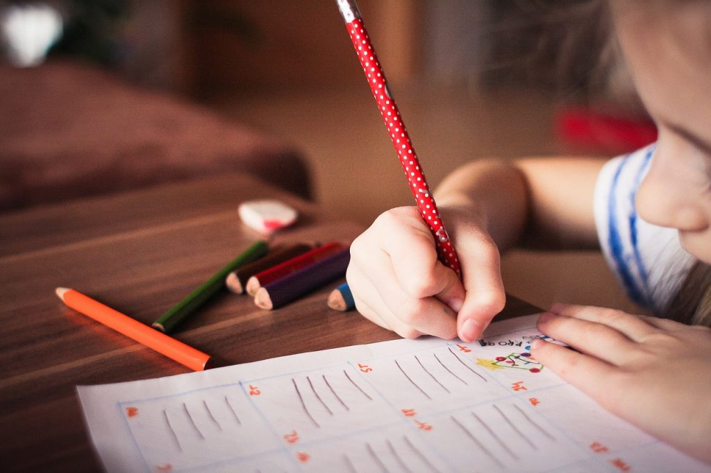 Famiglie numerose con almeno 3 figli. Avviso per contributi economici