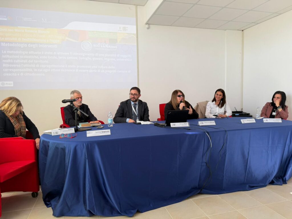 ‘DesTEENazione-Desideri in Azione’ diventa realtà. Si è aperto oggi lo Spazio Multifunzionale presso il CPQ al quartiere Candelaro